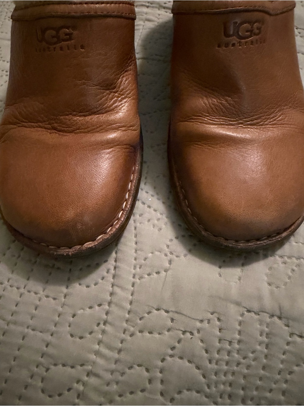 UGG Brown Leather Clog with Knit Collar - Picture 2 of 8